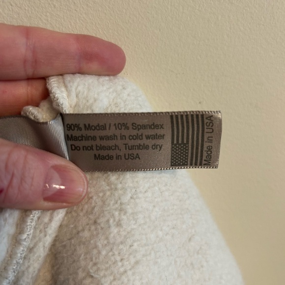 Go Couture Heather Gray V-Neck Hoodie - Picture 4 of 4